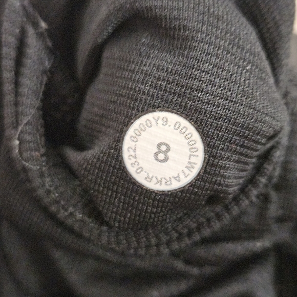 Lululemon Hotty Hot LR Short 2.5" Lined Swift 4 Way Stretch Size 8 Black - Picture 4 of 6